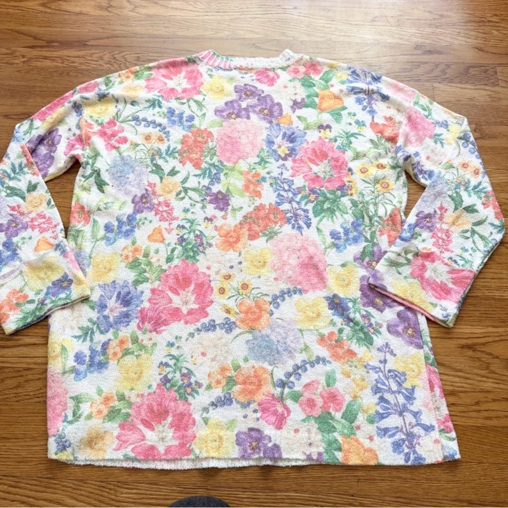 SHOW ME YOUR MUMU sue cuffed tunic sweater ivory botanical floral 
SIZE XXL